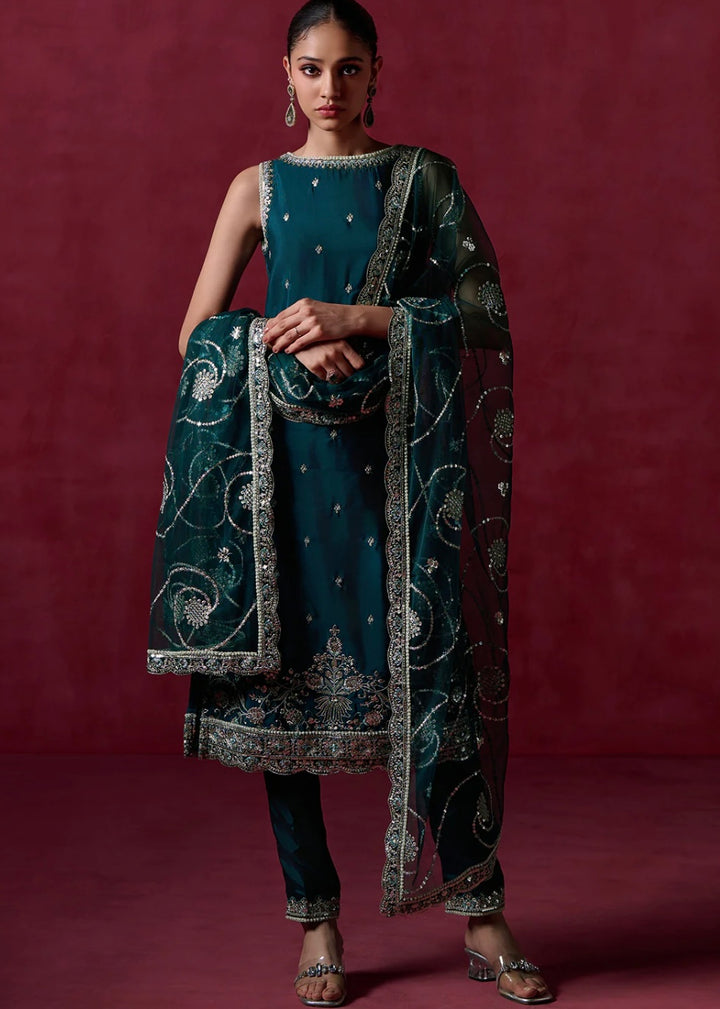Giya Silk Straight Suit in Green